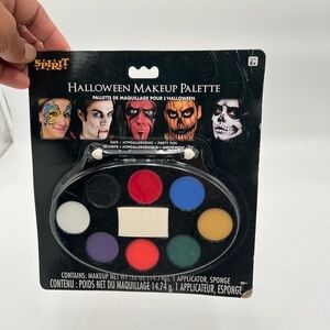 Spirit Halloween Face Paint & Stage Makeup
